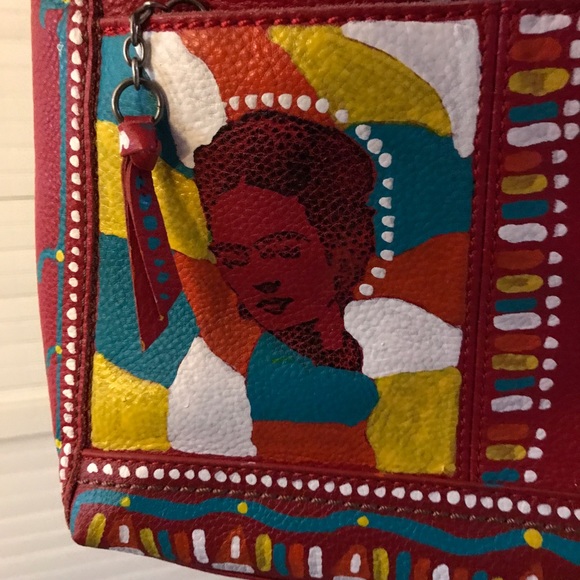 Frida Kahlo hand painted red leather handbag. Shoulder bag. - Picture 2 of 4